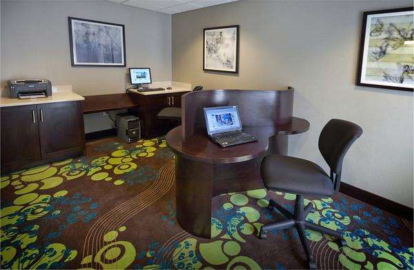 Hampton Inn Mebane Einrichtungen foto